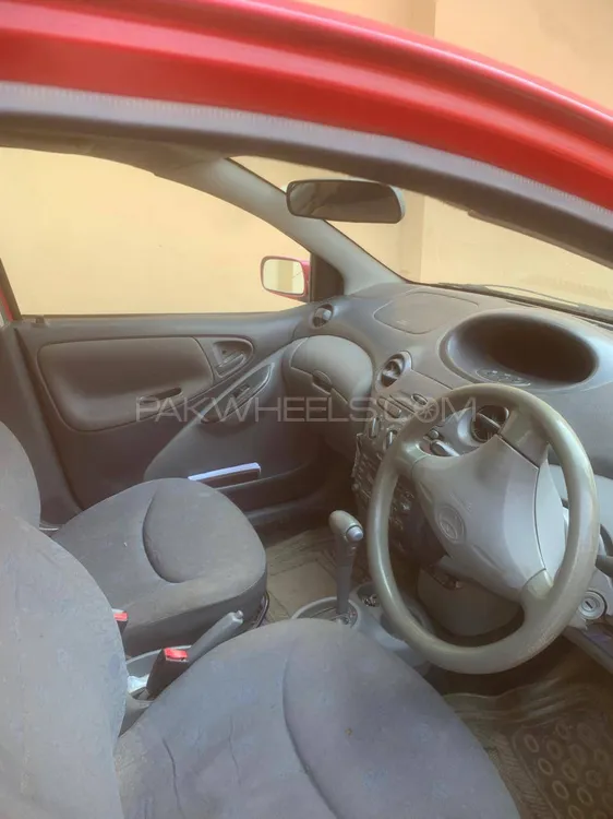 Toyota Vitz 2001 for Sale in Multan Toyota Vitz 2001 for Sale in Multan Image-6