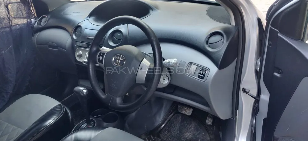 Toyota Vitz 2002 for Sale in Islamabad Toyota Vitz 2002 for Sale in Islamabad Image-3