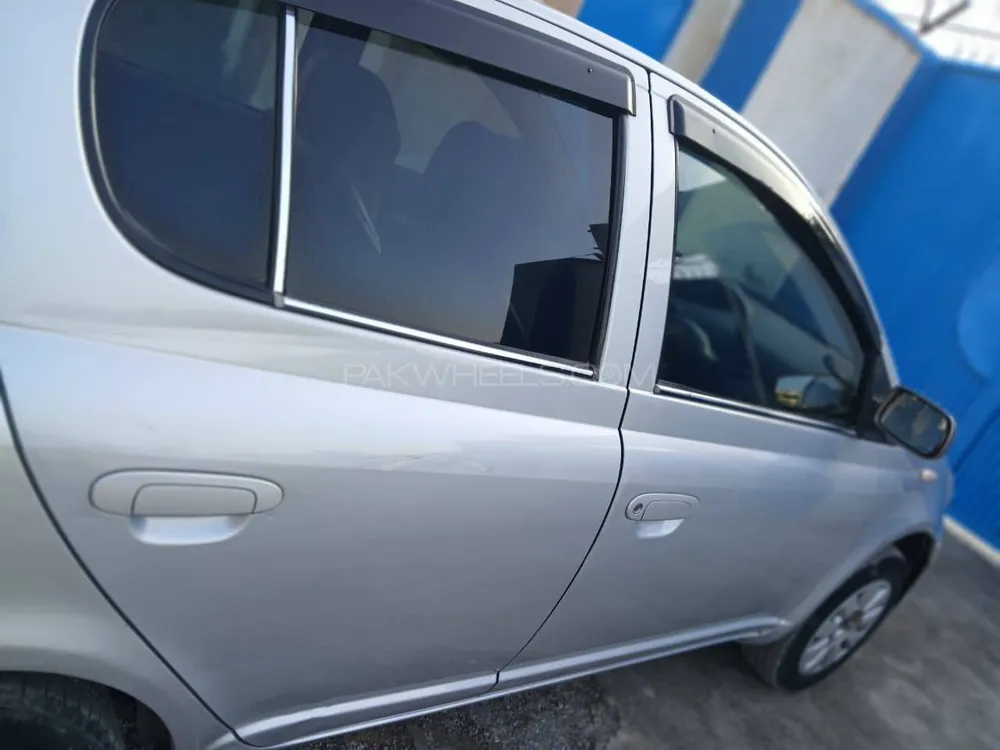 Toyota Vitz 2003 for Sale in Peshawar Toyota Vitz 2003 for Sale in Peshawar Image-7