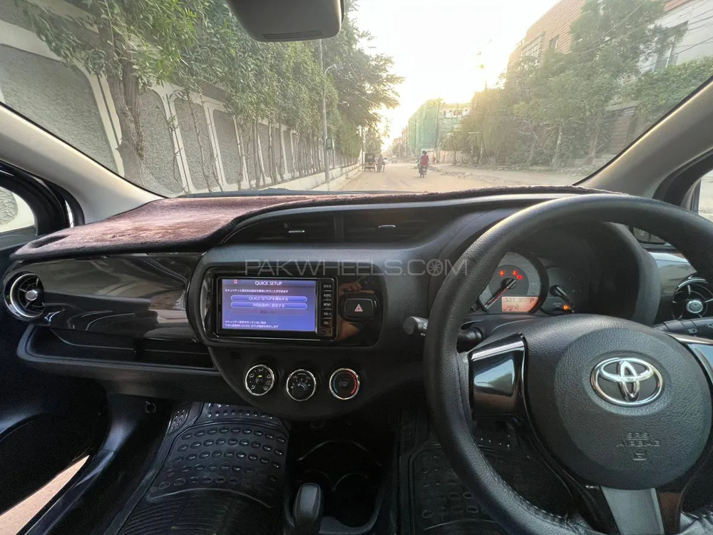 Toyota Vitz 2018 for Sale in Karachi Toyota Vitz 2018 for Sale in Karachi Image-6