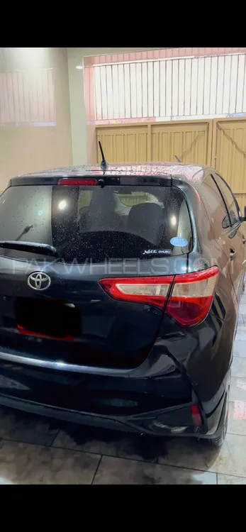 Toyota Vitz 2018 for Sale in Faisalabad Toyota Vitz 2018 for Sale in Faisalabad Image-7