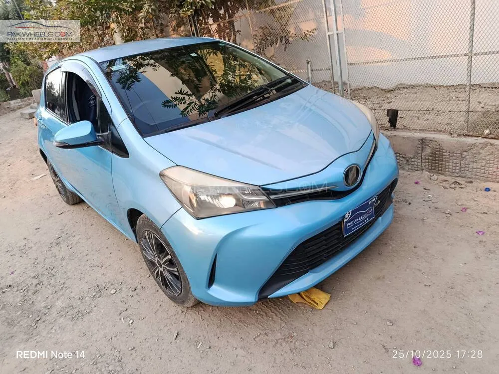 Toyota Vitz 2015 for Sale in Karachi Toyota Vitz 2015 for Sale in Karachi Image-2