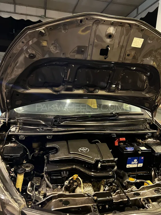 Toyota Vitz 2018 for Sale in Gujranwala Toyota Vitz 2018 for Sale in Gujranwala Image-3