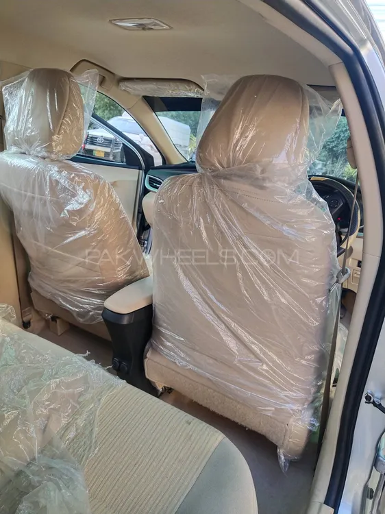 Toyota Yaris Sedan 2024 for Sale in Lahore Toyota Yaris Sedan 2024 for Sale in Lahore Image-14
