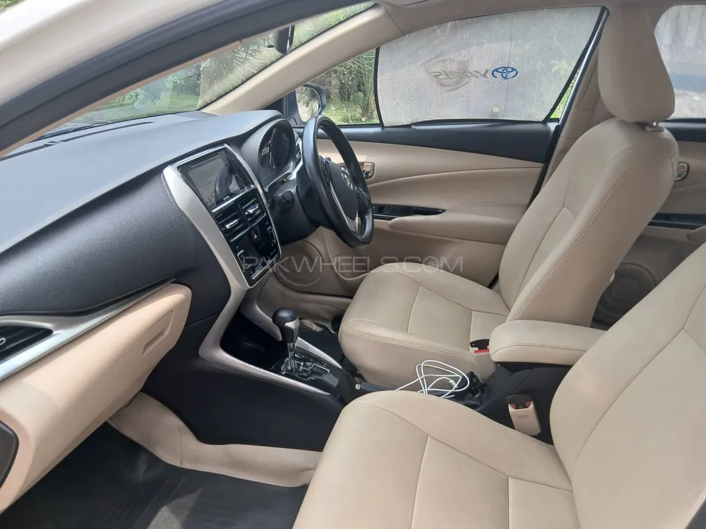 Toyota Yaris Sedan 2022 for Sale in Lahore Toyota Yaris Sedan 2022 for Sale in Lahore Image-8