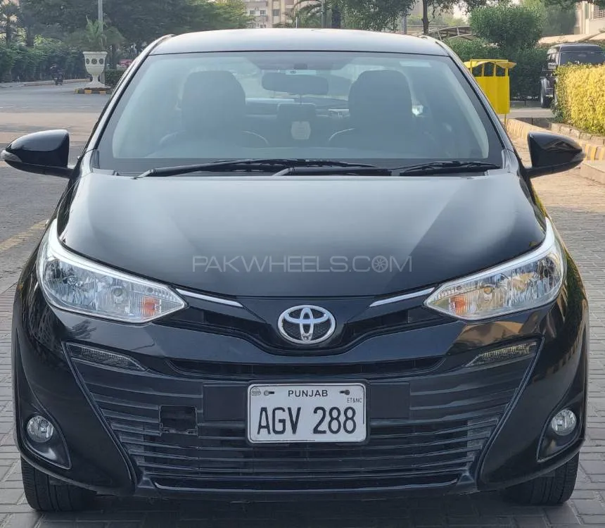 Toyota Yaris Sedan 2022 for Sale in Lahore Toyota Yaris Sedan 2022 for Sale in Lahore Image-1