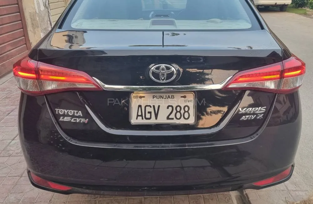 Toyota Yaris Sedan 2022 for Sale in Lahore Toyota Yaris Sedan 2022 for Sale in Lahore Image-4
