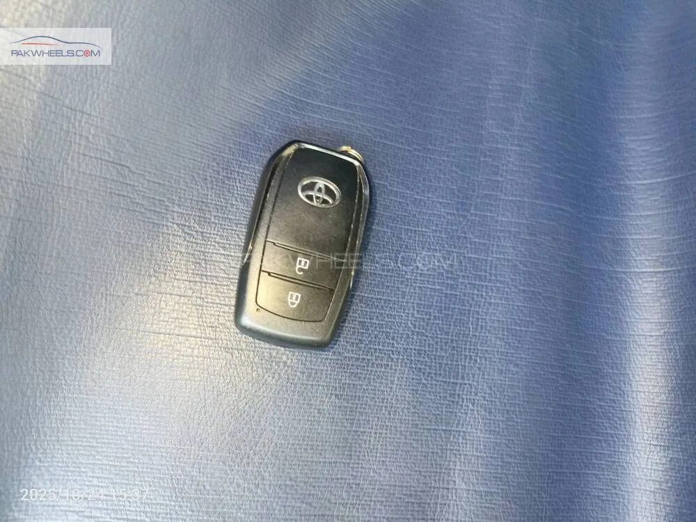 ٹویوٹا یارس ہیچ بیک 2023 for Sale in گجرانوالہ ٹویوٹا یارس ہیچ بیک 2023 for Sale in گجرانوالہ Image-12