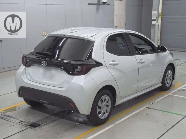 Toyota Yaris Hatchback 2023 for Sale in Karachi Toyota Yaris Hatchback 2023 for Sale in Karachi Image-9