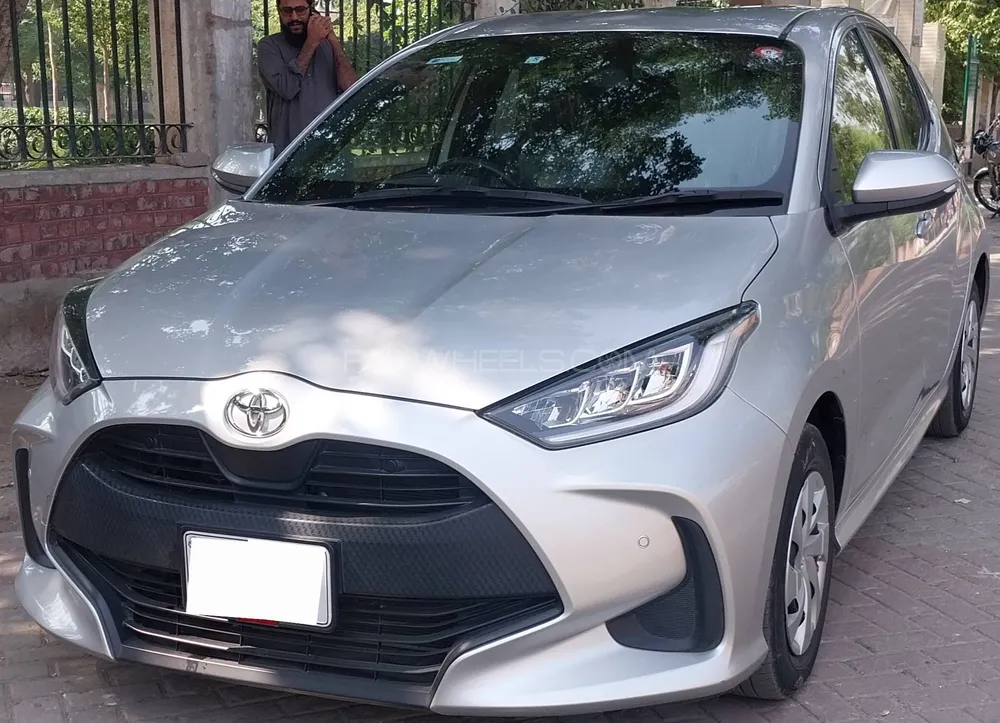Toyota Yaris Hatchback 2021 for Sale in Multan Toyota Yaris Hatchback 2021 for Sale in Multan Image-8