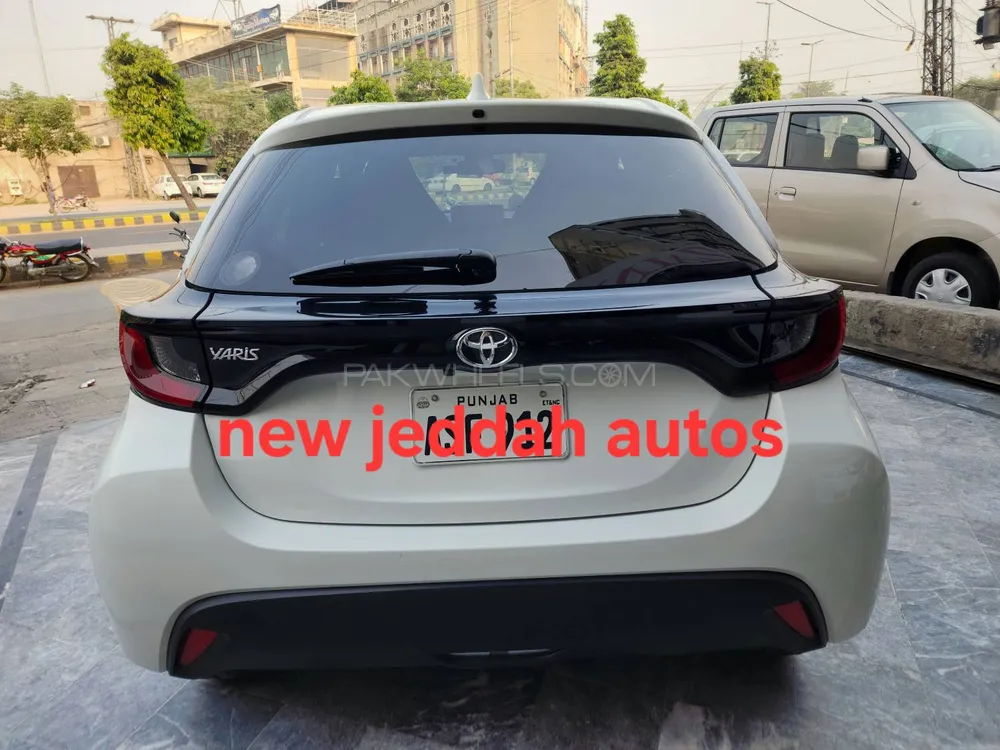 Toyota Yaris Hatchback 2021 for Sale in Lahore Toyota Yaris Hatchback 2021 for Sale in Lahore Image-3