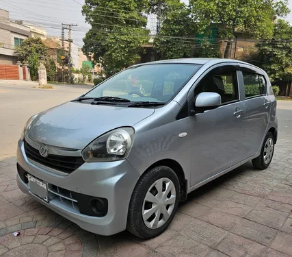 Daihatsu Mira ES 2014