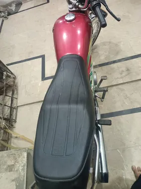 Honda CD 70 2023