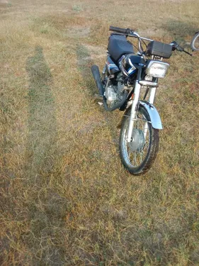 Honda CG 125 2025