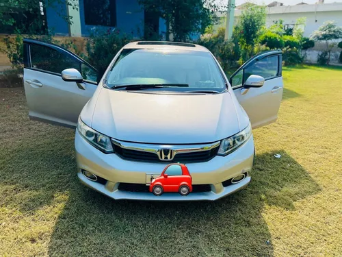 Honda Civic VTi Oriel Prosmatec 1.8 i-VTEC 2013