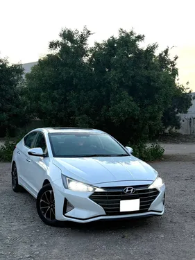 Hyundai Elantra GLS 2021