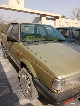 Nissan Sunny 1987