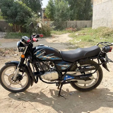 Suzuki GS 150 SE 2022