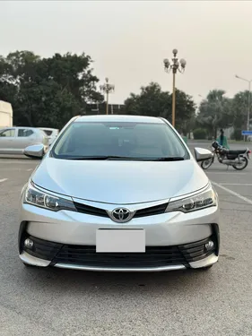 Toyota Corolla Altis Automatic 1.6 2017