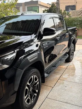 Toyota Hilux Revo V Automatic 2.8 2021