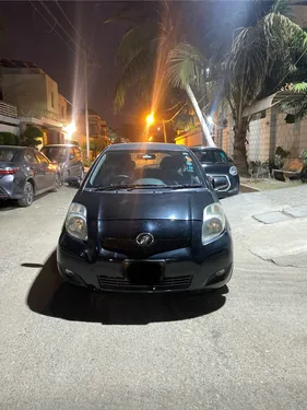 Toyota Vitz U 1.0 2010