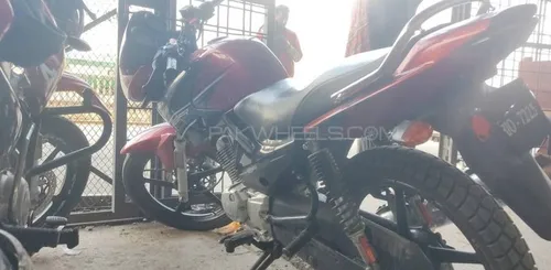 Yamaha YBR 125 2015