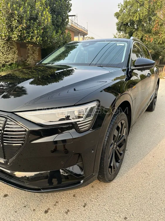 Audi e-tron 2022 for Sale in Lahore Audi e-tron 2022 for Sale in Lahore Image-7