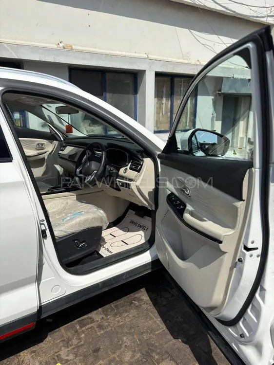 Changan Oshan X7 2022 for Sale in Karachi Changan Oshan X7 2022 for Sale in Karachi Image-1