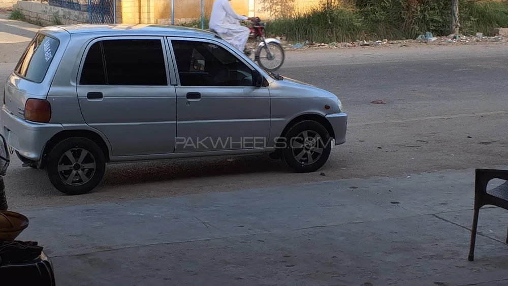 Daihatsu Cuore 2001 for Sale in Shikar pur Image-1