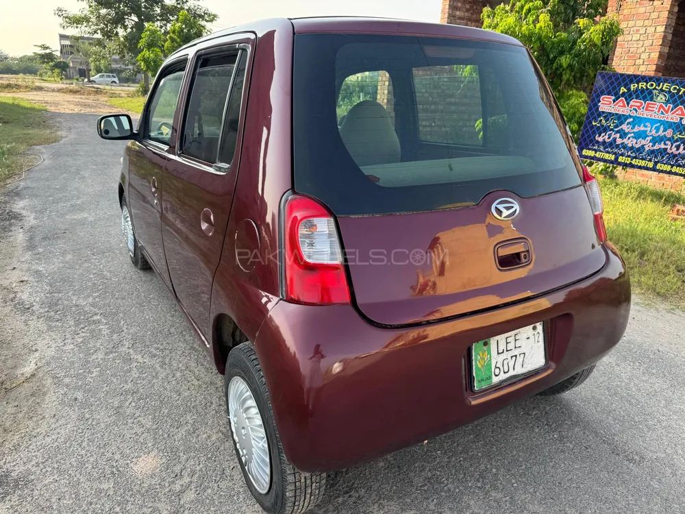 Daihatsu Esse 2009 for Sale in Lahore Daihatsu Esse 2009 for Sale in Lahore Image-3