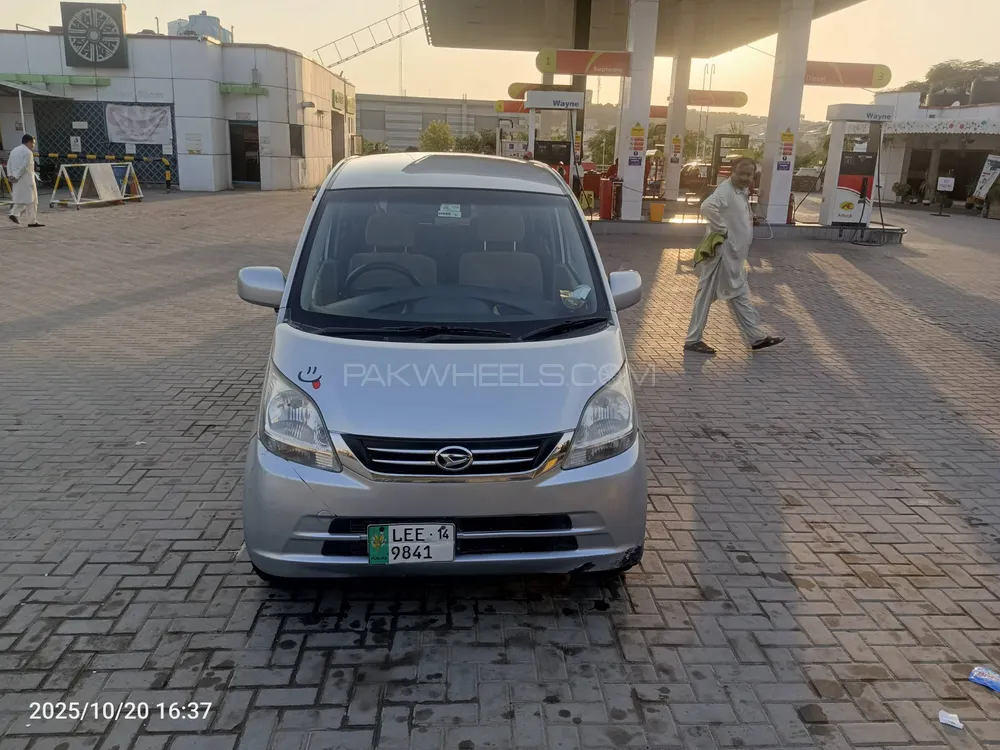 Daihatsu Move 2010 for Sale in Rawalpindi Daihatsu Move 2010 for Sale in Rawalpindi Image-2