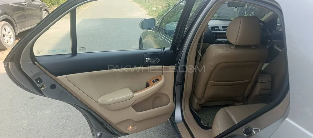 Honda Accord 2006 for Sale in Lahore Honda Accord 2006 for Sale in Lahore Image-11