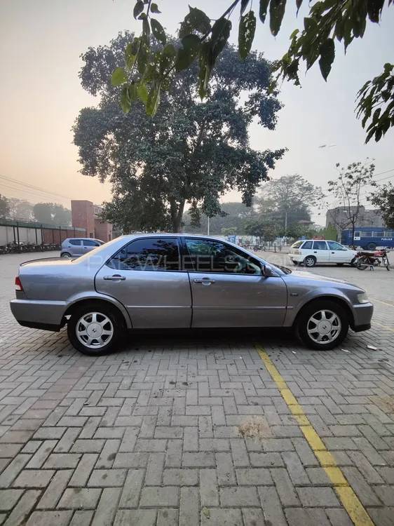 Honda Accord 2001 for Sale in Lahore Image-1