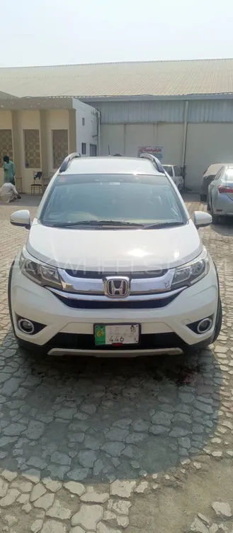 Honda BR-V 2017 for Sale in Lahore Honda BR-V 2017 for Sale in Lahore Image-7