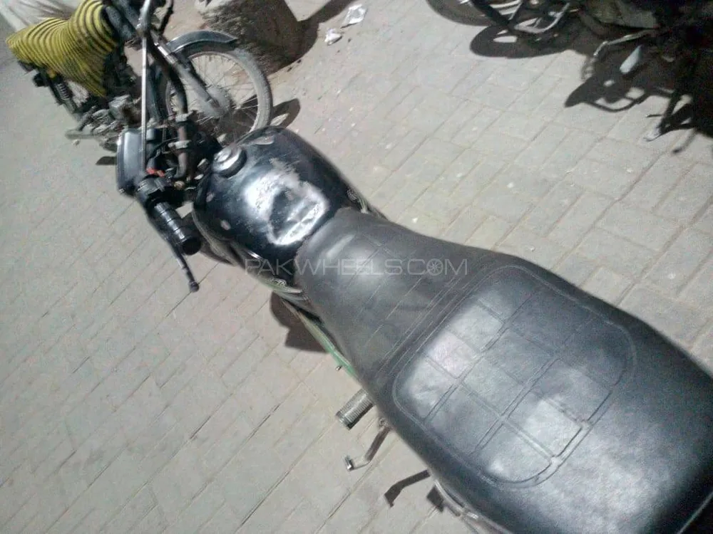 Honda CD 70 2014 for Sale Honda CD 70 2014 for Sale Image-5
