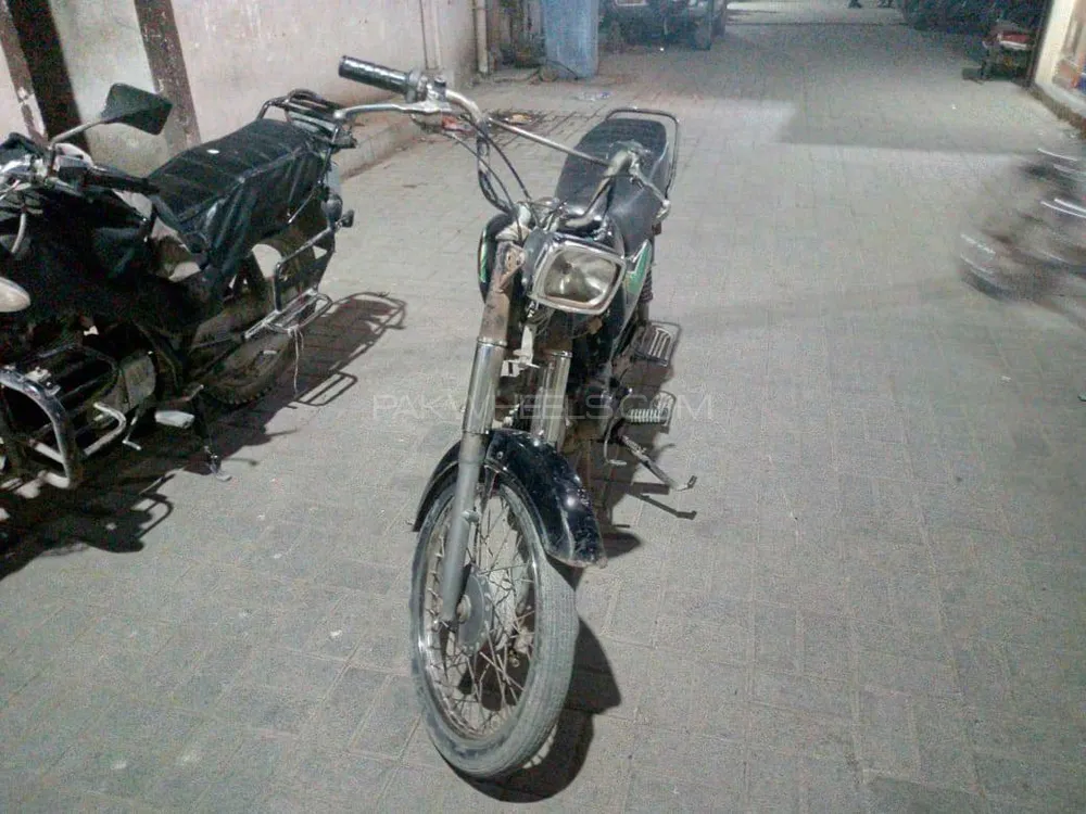 Honda CD 70 2014 for Sale Honda CD 70 2014 for Sale Image-6