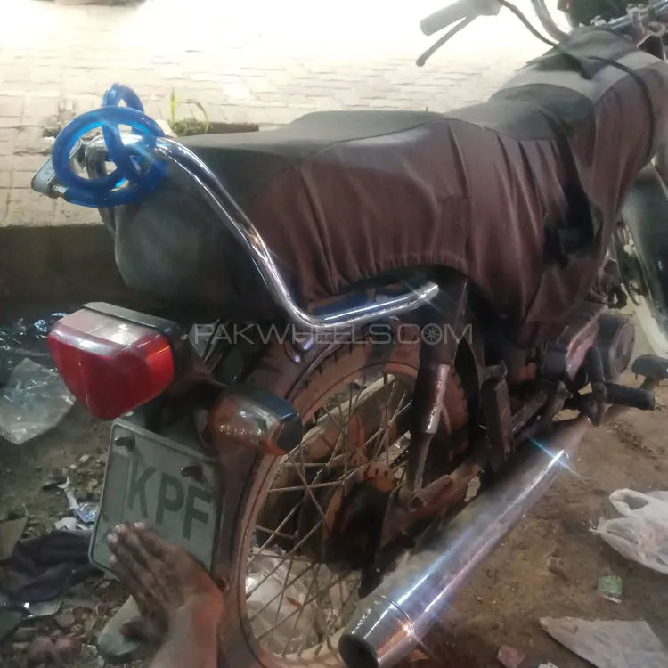 Honda CD 70 2022 for Sale Honda CD 70 2022 for Sale Image-4