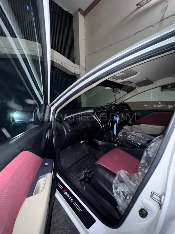 Honda City 2024 for Sale in Sheikhupura Honda City 2024 for Sale in Sheikhupura Image-1