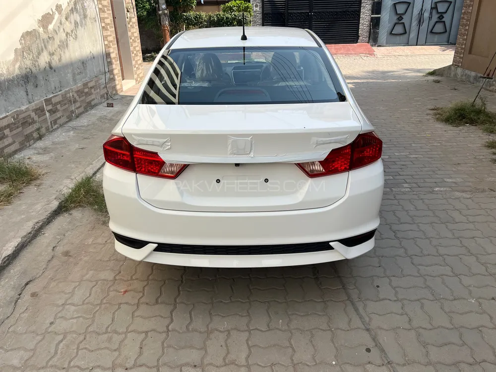 Honda City 2025 for Sale in Sialkot Honda City 2025 for Sale in Sialkot Image-5
