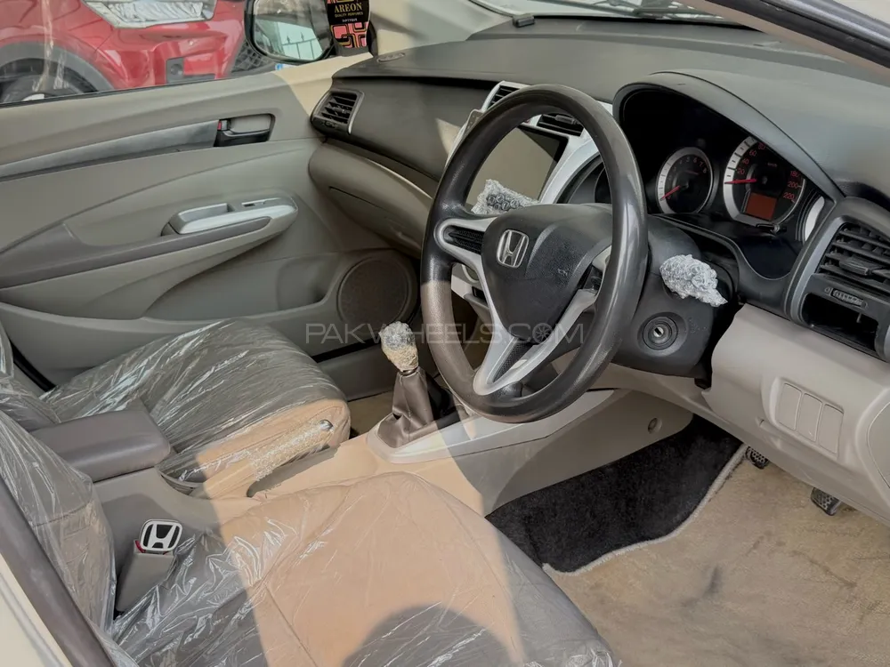 Honda City 2013 for Sale in Peshawar Honda City 2013 for Sale in Peshawar Image-8