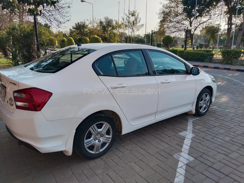Honda City 2016 for Sale in Khanewal Honda City 2016 for Sale in Khanewal Image-5