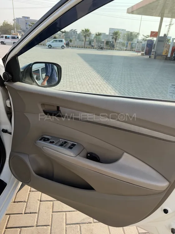 Honda City 2018 for Sale in Sialkot Honda City 2018 for Sale in Sialkot Image-7
