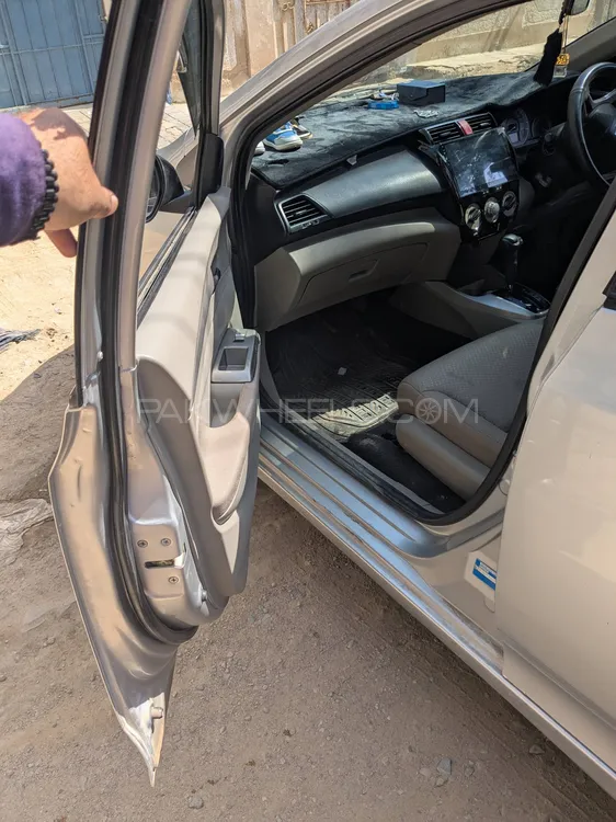 Honda City 2016 for Sale in Karachi Honda City 2016 for Sale in Karachi Image-10
