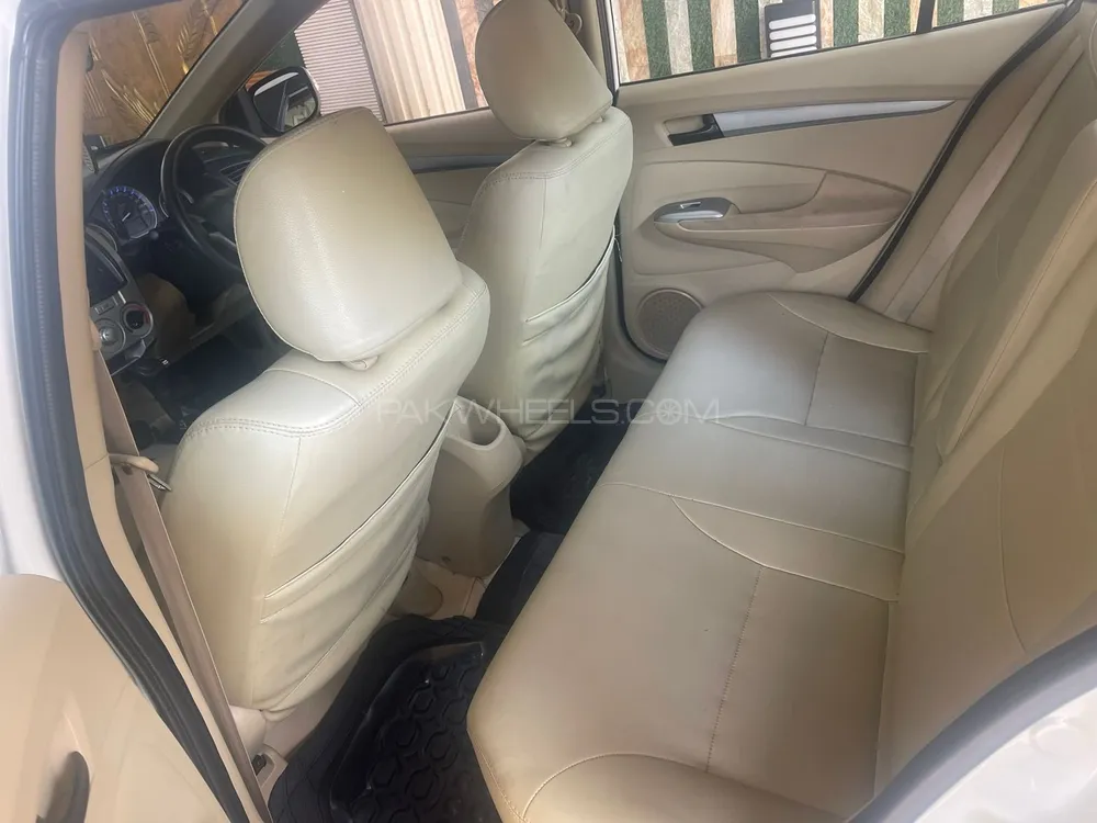 ہونڈا سٹی 2020 for Sale in لاہور ہونڈا سٹی 2020 for Sale in لاہور Image-13