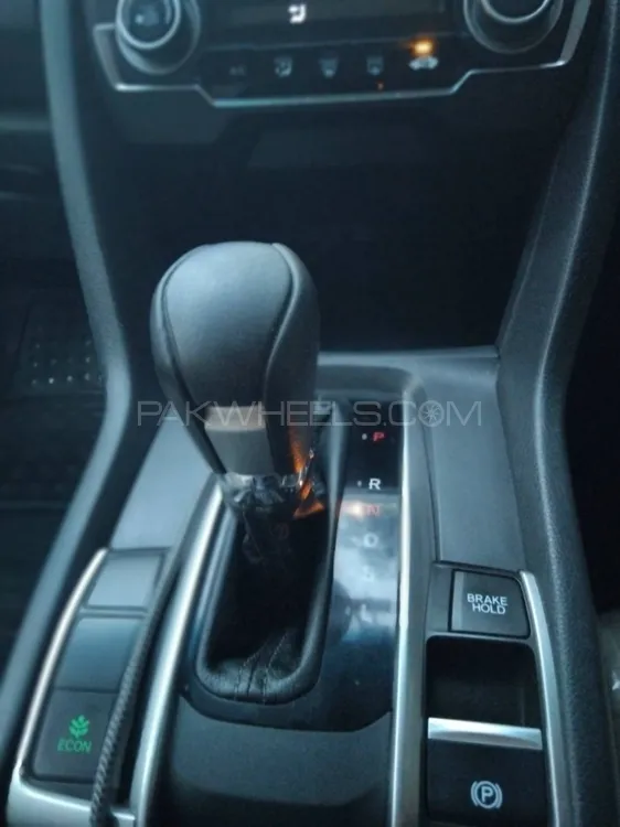 Honda Civic 2020 for Sale in Lahore Honda Civic 2020 for Sale in Lahore Image-6