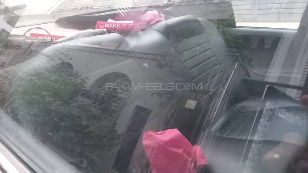 Honda Civic 1995 for Sale in Lahore Honda Civic 1995 for Sale in Lahore Image-13