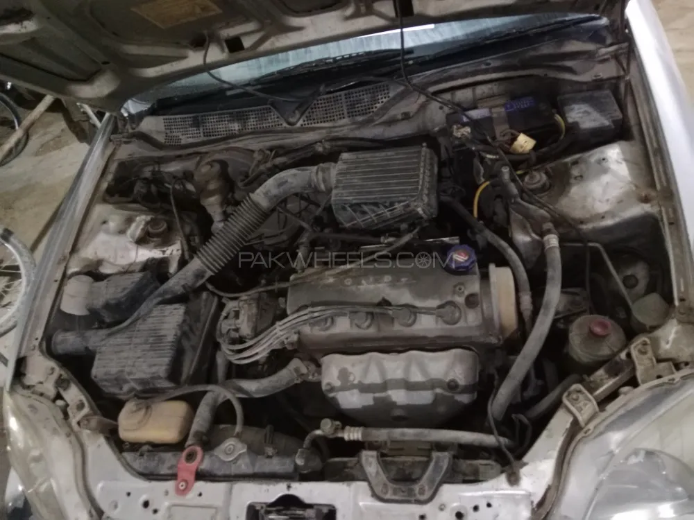 Honda Civic 2000 for Sale in Karachi Honda Civic 2000 for Sale in Karachi Image-4