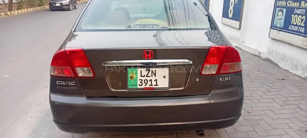 Honda Civic 2005 for Sale in Lahore Honda Civic 2005 for Sale in Lahore Image-8