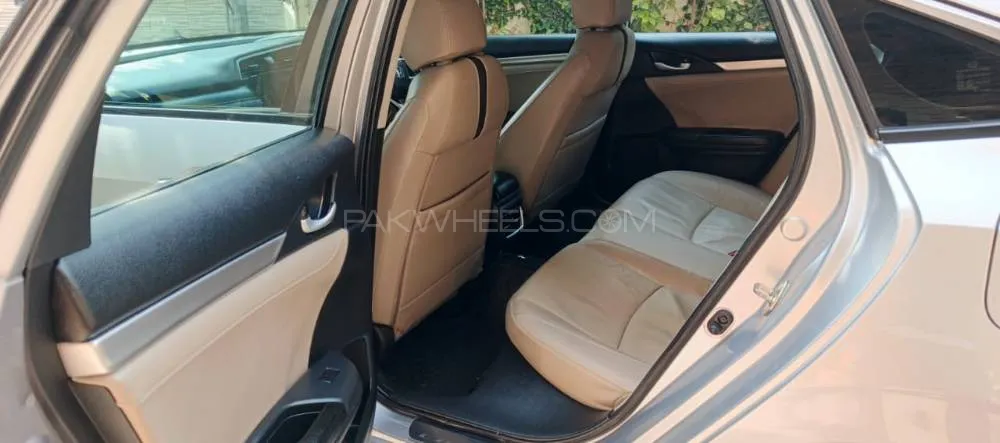 Honda Civic 2017 for Sale in Rawalpindi Honda Civic 2017 for Sale in Rawalpindi Image-12
