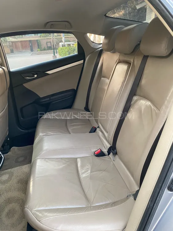 Honda Civic 2017 for Sale in Karachi Honda Civic 2017 for Sale in Karachi Image-11
